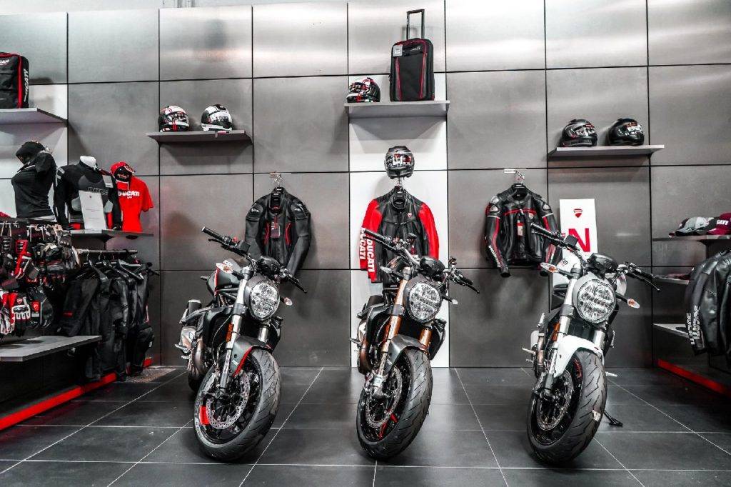 Motos neuves et occasion Ducati Lyon